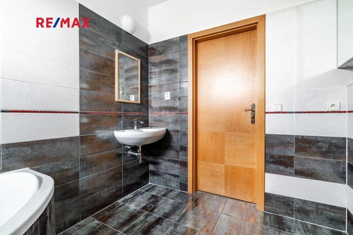 Prodej bytu 4+kk, Praha - Uhříněves, Františka Diviše, 94 m2