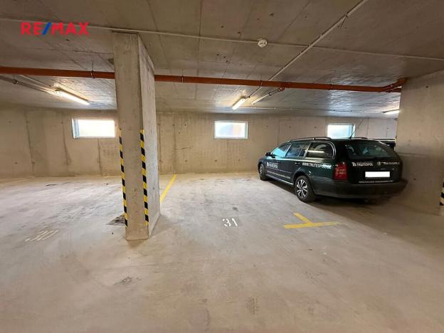 Pronájem garáže, Plzeň, Františka Kováříka, 12 m2