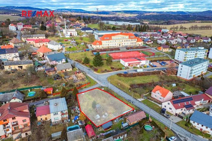 Prodej pozemku pro bydlení, Bezdružice, 664 m2