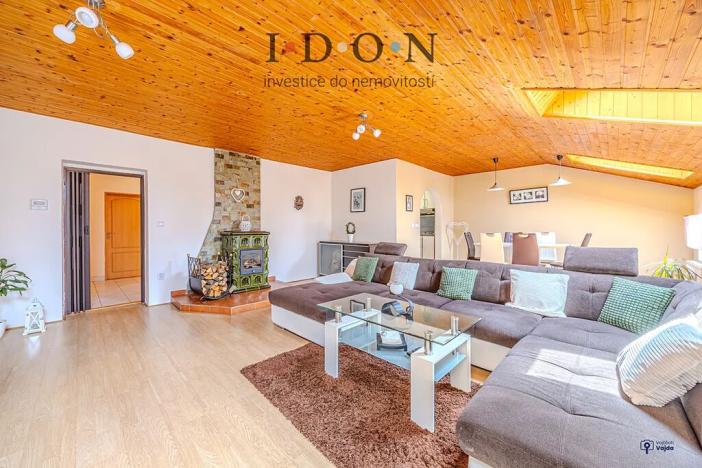 Prodej rodinného domu, Paskov, Náměstí, 264 m2