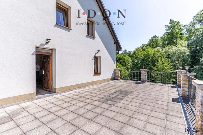 Pronájem rodinného domu, Třinec, 360 m2