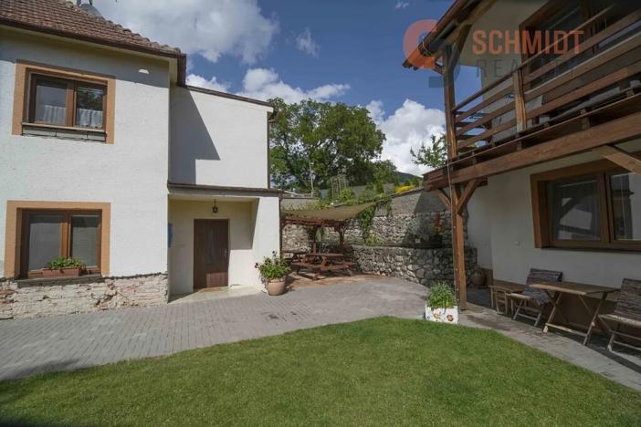 Prodej ubytování, Bavory, 323 m2