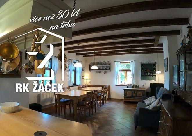 Prodej chalupy, Pecka, 300 m2