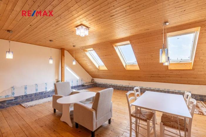 Prodej vícegeneračního domu, Obora, 900 m2