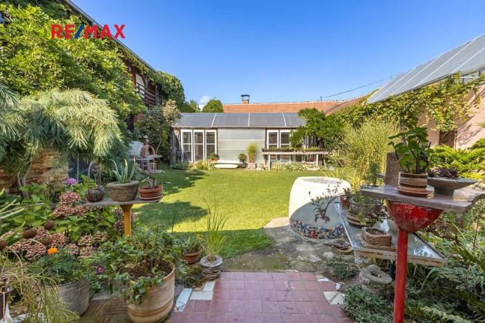 Prodej vícegeneračního domu, Obora, 900 m2