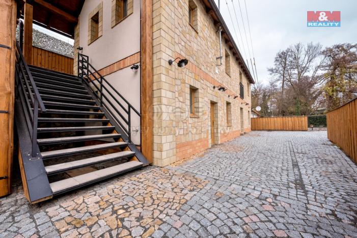 Prodej bytu 2+kk, Slatiňany, Na Ostrově, 79 m2