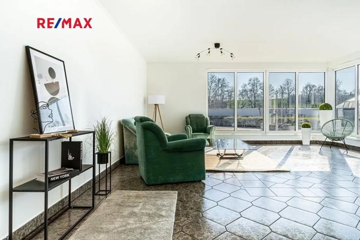 Prodej bytu 6+kk a větší, Střelice, Ant. Smutného, 235 m2