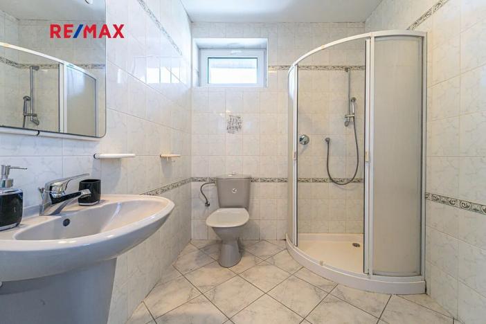 Prodej bytu 6+kk a větší, Střelice, Ant. Smutného, 235 m2