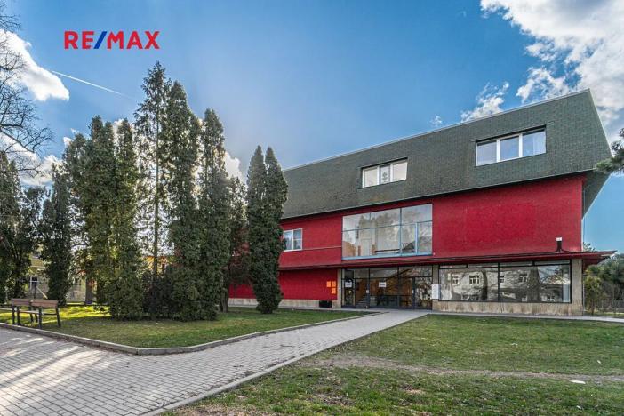 Prodej bytu 6+kk a větší, Střelice, Ant. Smutného, 235 m2