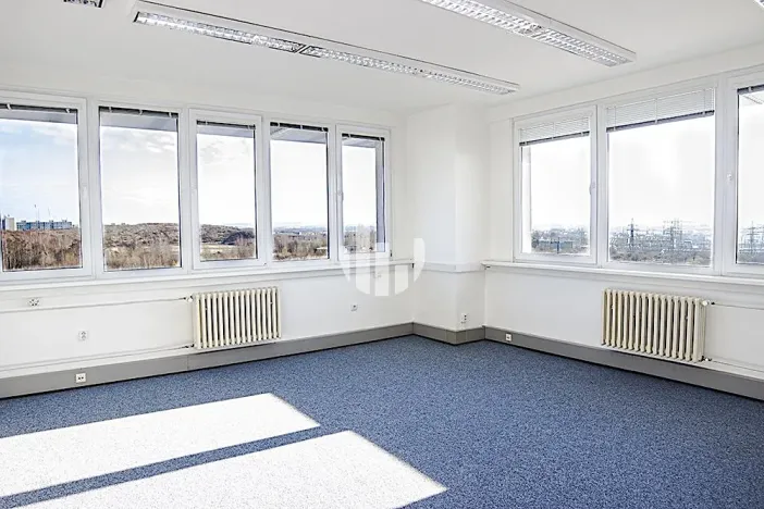 Pronájem kanceláře, Praha - Chodov, Roztylská, 375 m2