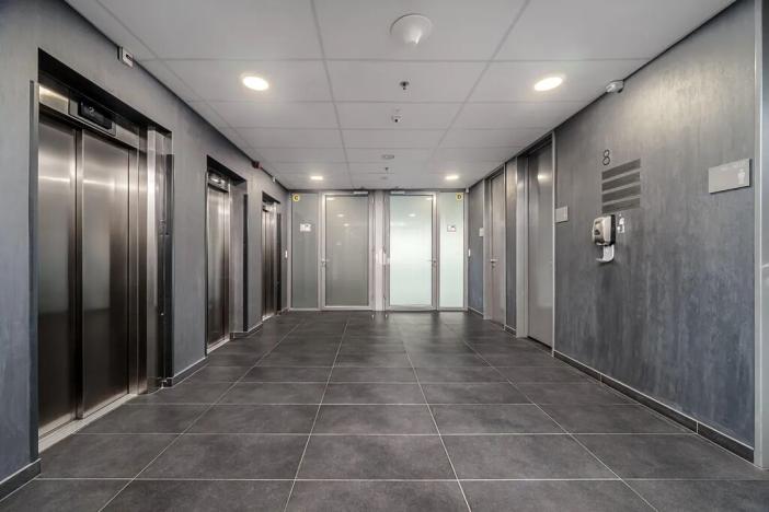 Pronájem kanceláře, Praha - Prosek, Prosecká, 1106 m2