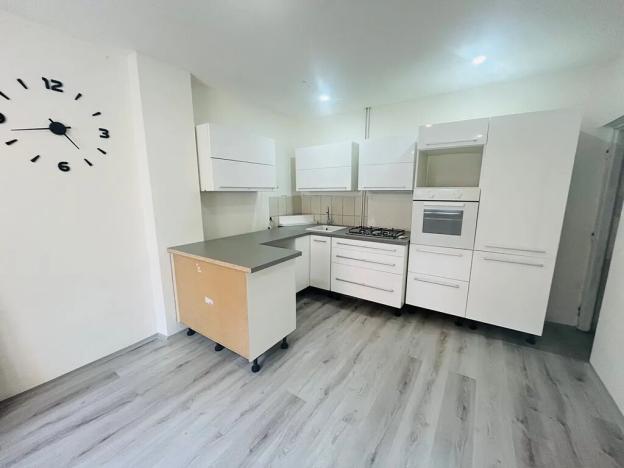Pronájem bytu 1+1, Jesenice, K Belnici, 65 m2