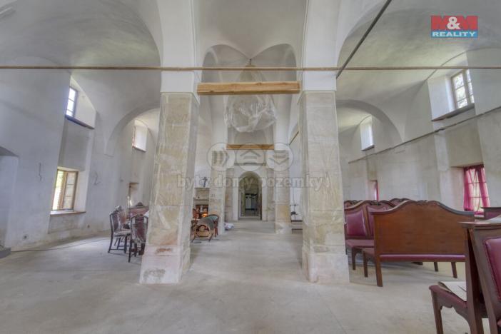 Prodej historického objektu, Červené Poříčí, 1614 m2