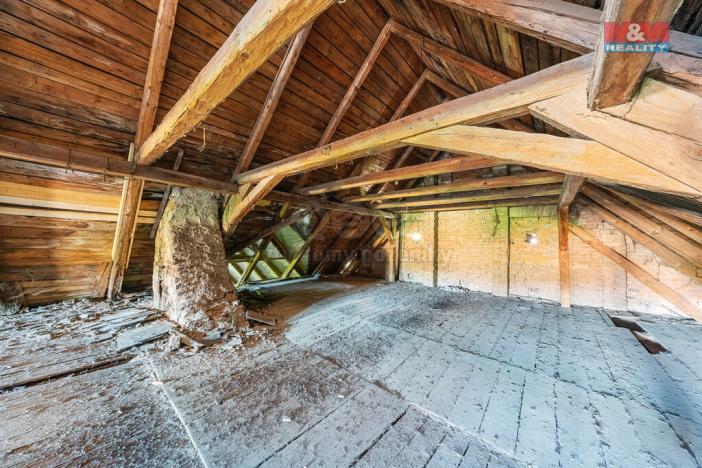 Prodej rodinného domu, Býčkovice - Velký Újezd, 245 m2