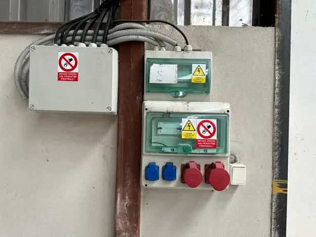 Pronájem skladu, Boršov nad Vltavou, Průmyslová, 598 m2