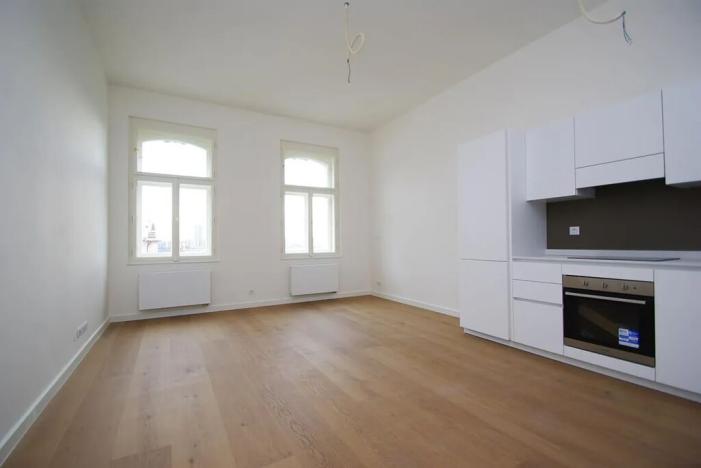 Pronájem bytu 2+kk, Praha - Vinohrady, Čermákova, 73 m2