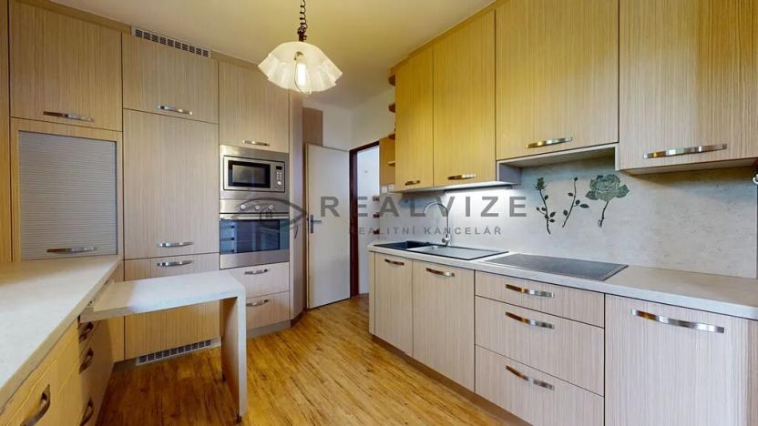 Prodej rodinného domu, Střížov, 241 m2