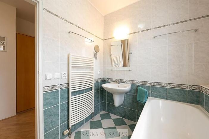 Prodej bytu 2+kk, Praha - Kunratice, Hornomlýnská, 54 m2