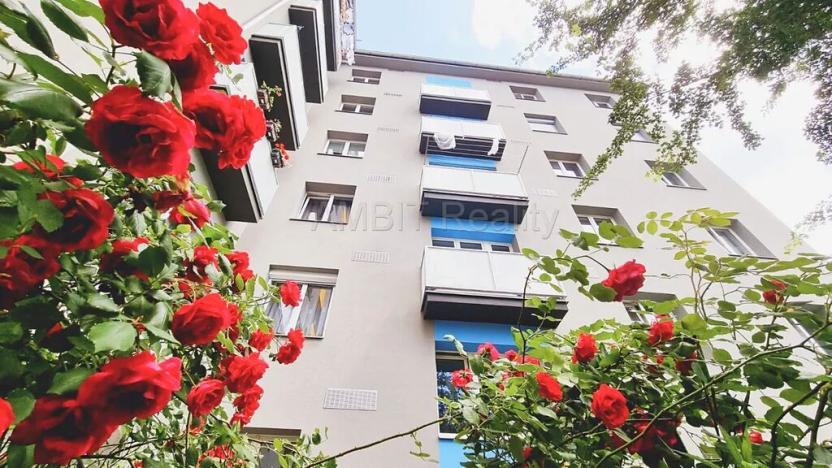 Pronájem bytu 2+1, Praha - Žižkov, Osiková, 57 m2