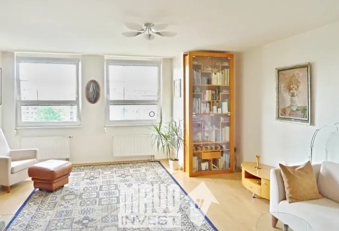 Pronájem bytu 4+kk, Praha - Vysočany, Sokolovská, 123 m2
