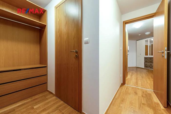 Prodej bytu 2+kk, Praha - Žižkov, Malešická, 84 m2