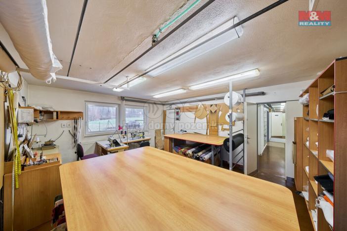 Pronájem obchodního prostoru, Trutnov - Poříčí, Polská, 327 m2