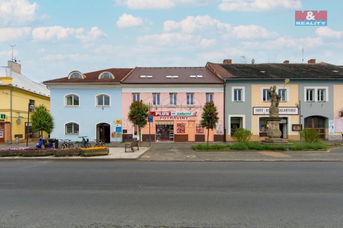 Pronájem obchodního prostoru, Přeštice, Masarykovo nám., 183 m2