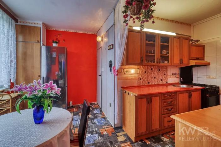 Prodej bytu 4+1, Blatno, 76 m2