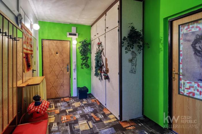 Prodej bytu 4+1, Blatno, 76 m2