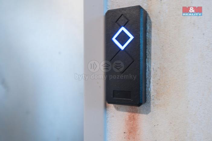 Prodej obchodního prostoru, Praha - Žižkov, Biskupcova, 54 m2