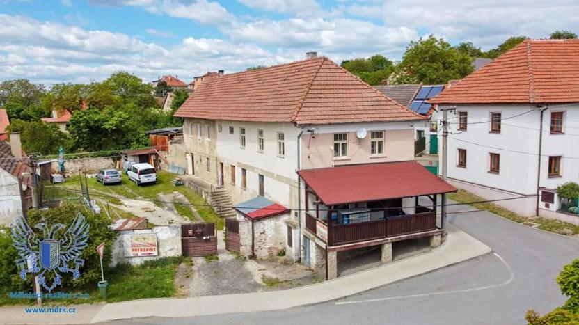 Prodej komerční nemovitosti, Střemy, 410 m2