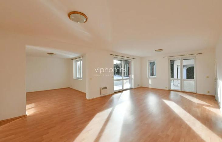 Pronájem vily, Horoměřice, Za Dvorem, 220 m2