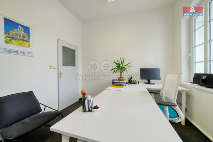 Pronájem kanceláře, Mariánské Lázně - Úšovice, U Mlékárny, 77 m2