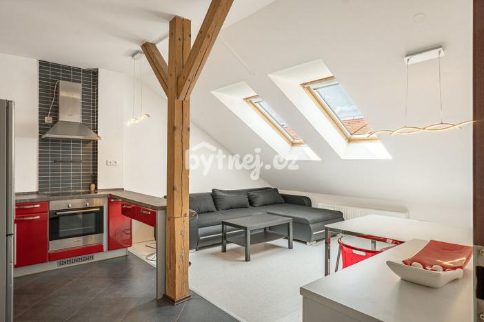 Pronájem bytu 3+kk, Praha - Žižkov, Kubelíkova, 75 m2