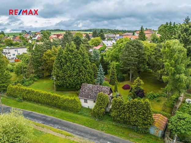 Prodej pozemku pro bydlení, Běleč, 3780 m2