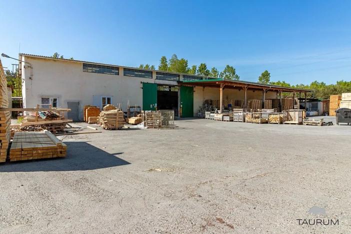 Prodej skladu, Vojkovice, 12027 m2