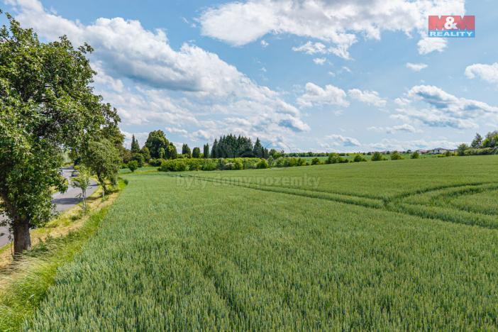 Prodej pole, Sluštice, 6094 m2