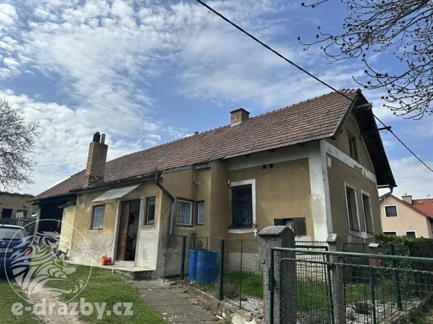 Dražba rodinného domu, Pláně, 99 m2