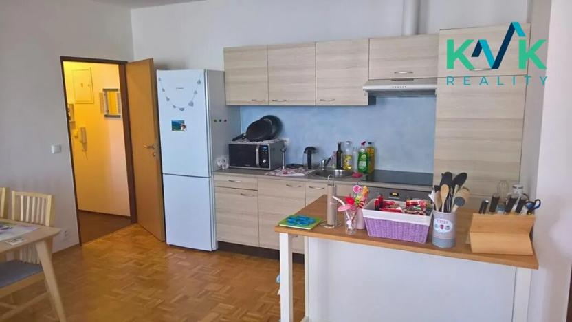 Pronájem bytu 2+kk, Karlovy Vary, Vítězná, 65 m2