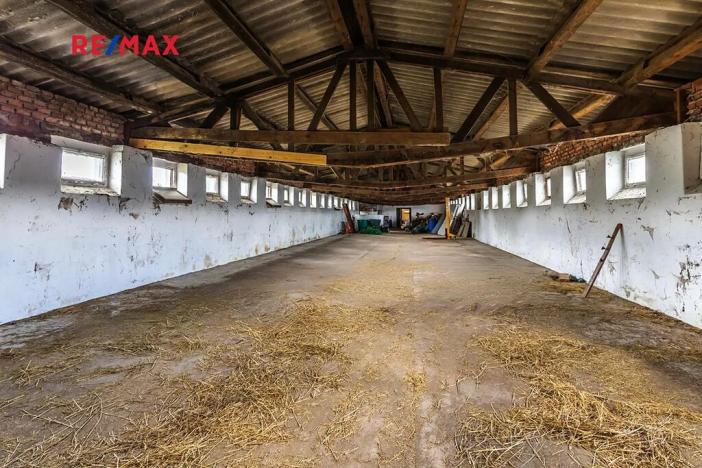 Pronájem skladu, Vranov, 1310 m2