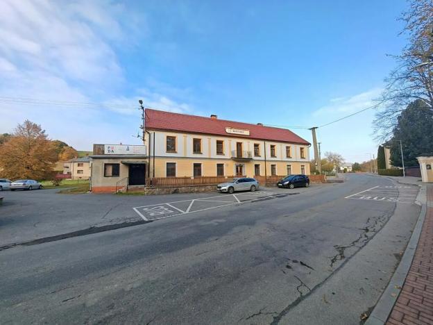 Prodej restaurace, Sádek, 250 m2