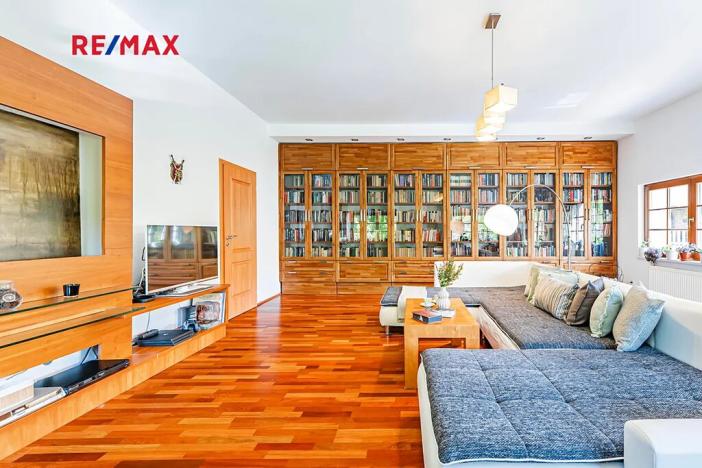 Prodej rodinného domu, Zbiroh, 180 m2