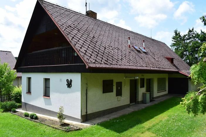 Prodej rodinného domu, Čestice, 320 m2