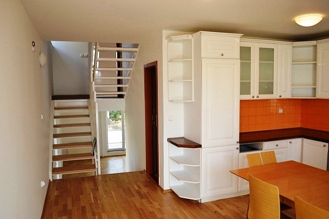 Pronájem rodinného domu, Praha - Řepy, Na Fialce I, 245 m2
