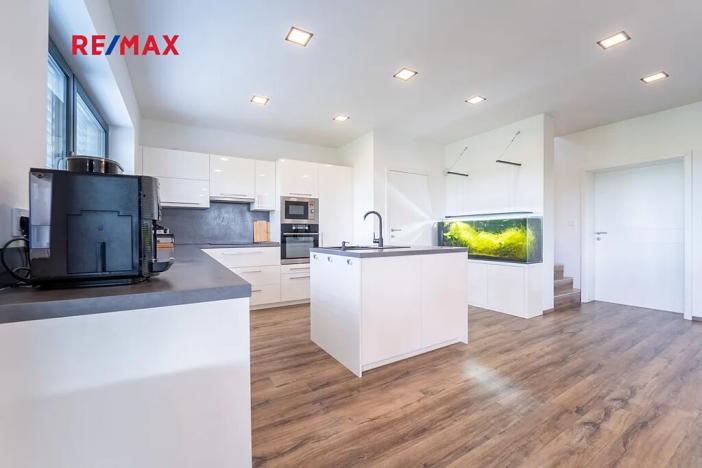 Prodej rodinného domu, Volárna, 188 m2