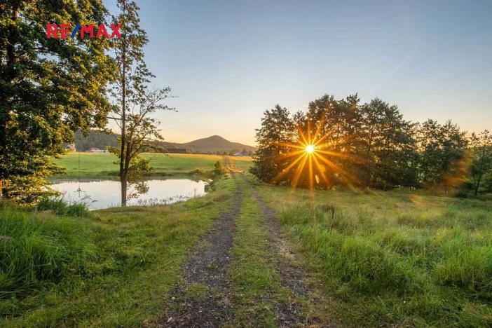 Prodej zemědělského objektu, Jablonné v Podještědí, 1000 m2