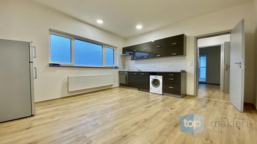 Pronájem bytu 2+kk, Králův Dvůr, Spojovací, 49 m2