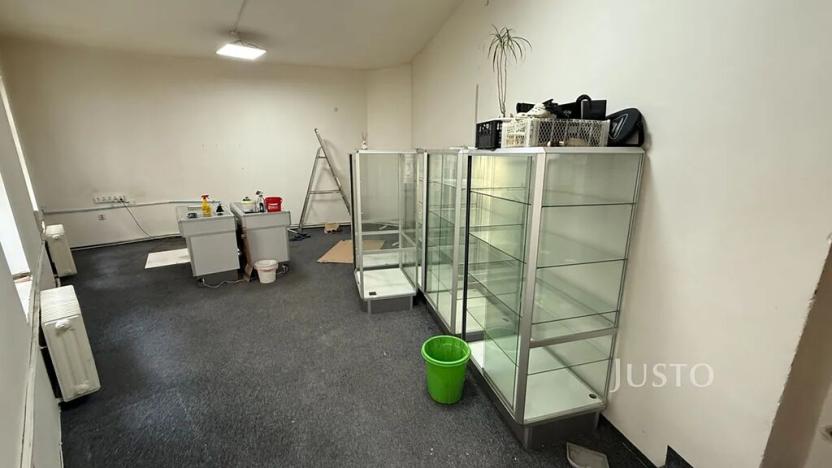 Pronájem kanceláře, Teplice, U Krupské brány, 36 m2
