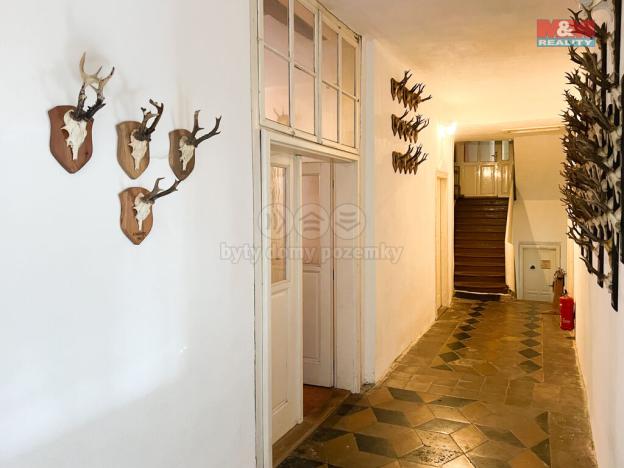 Pronájem restaurace, Železná Ruda, Klostermannovo náměstí, 270 m2