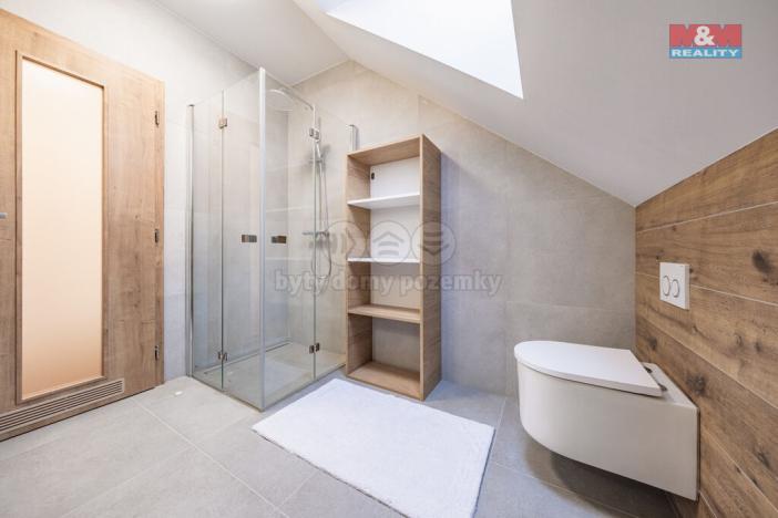 Prodej rodinného domu, Kamenice nad Lipou, Dobšova, 210 m2